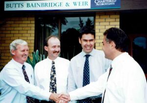 TL 3 Tim Livingstone retires, UHY Haines Norton Directors