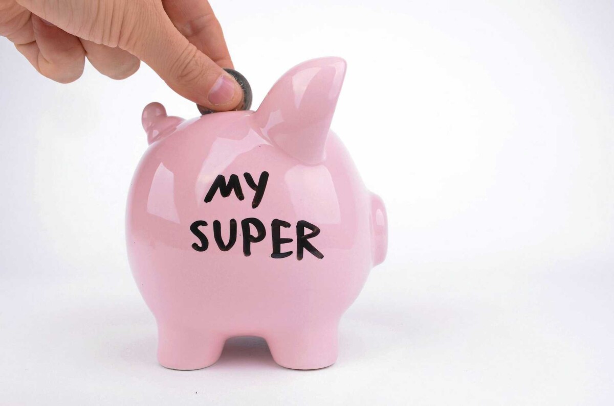 Superannuation tax codes, pink piggy bank 