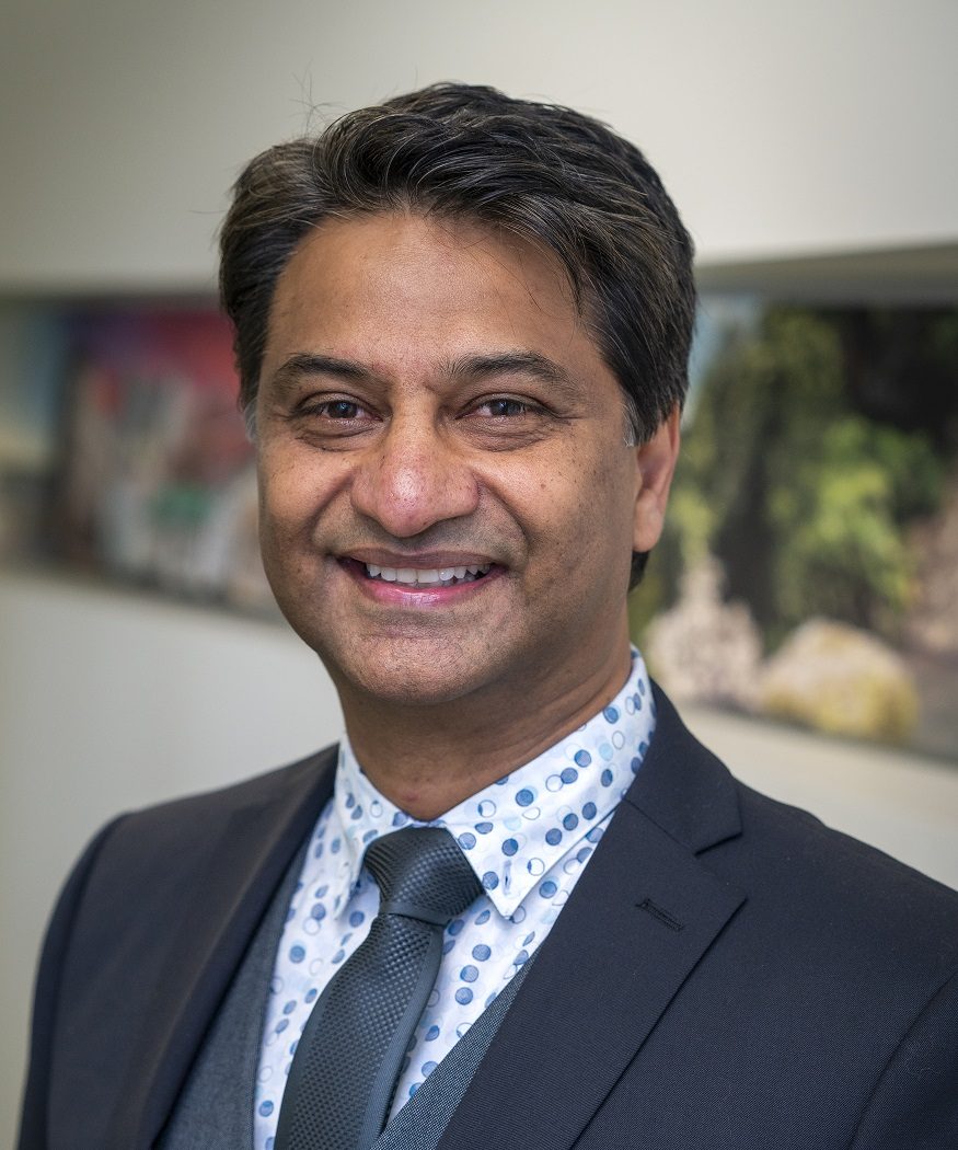 Sungesh headshot Managing Director Sungesh Singh